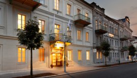 Hotel Harvey a Hotel Praha